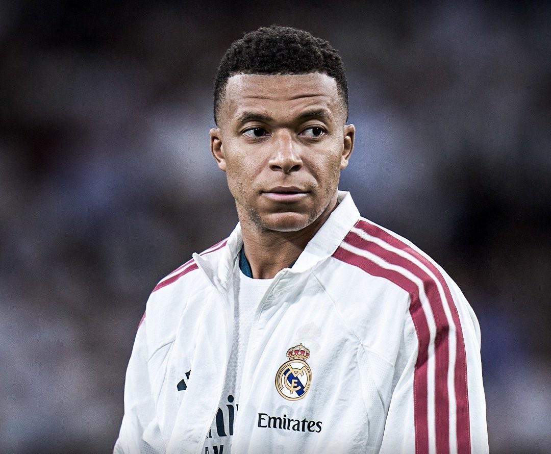 Góc Nhìn QS88: Bình luận viên RMC Riolo: Chiến dịch vận động Quả bóng vàng của Mbappe thật đáng ngượng